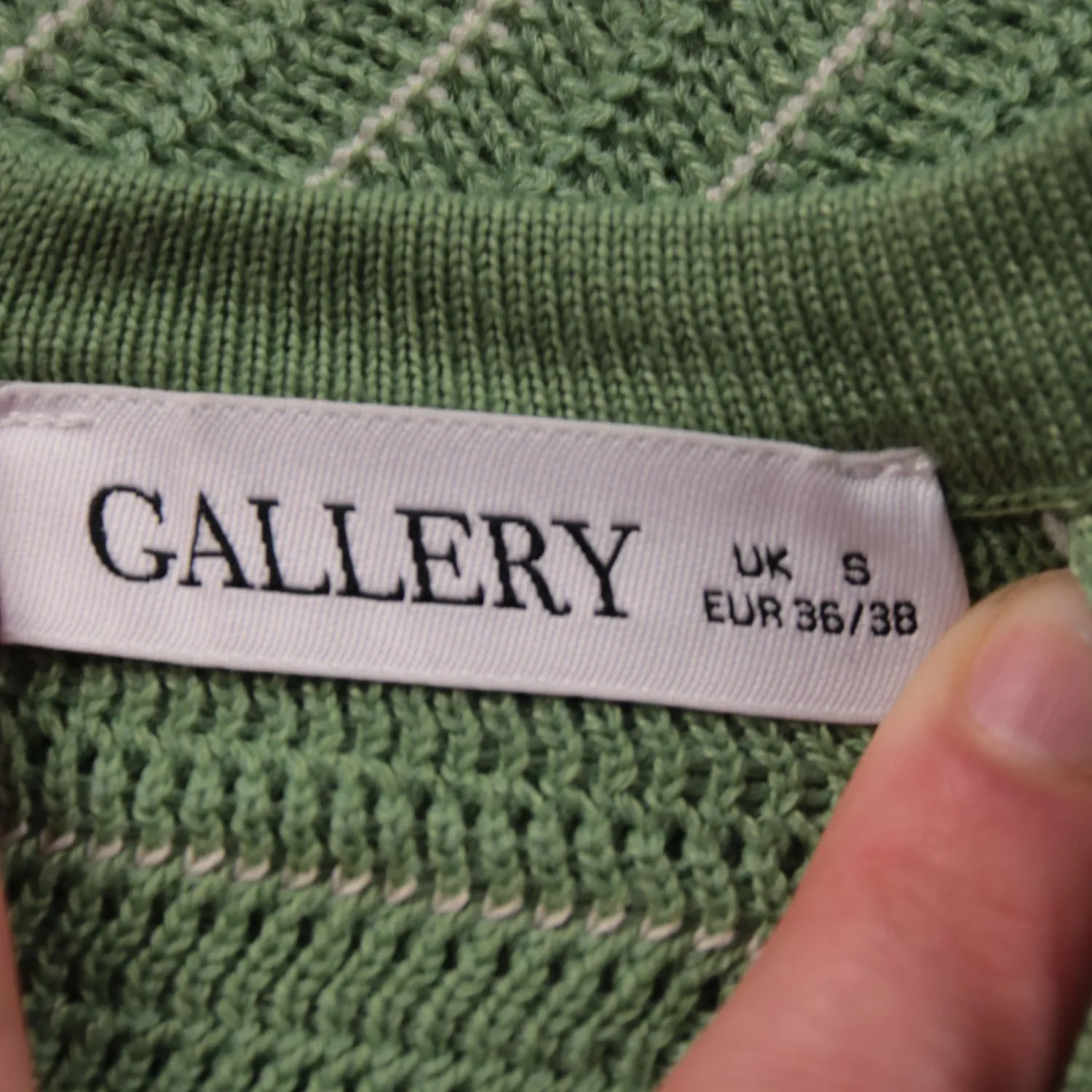 джемпер Gallery